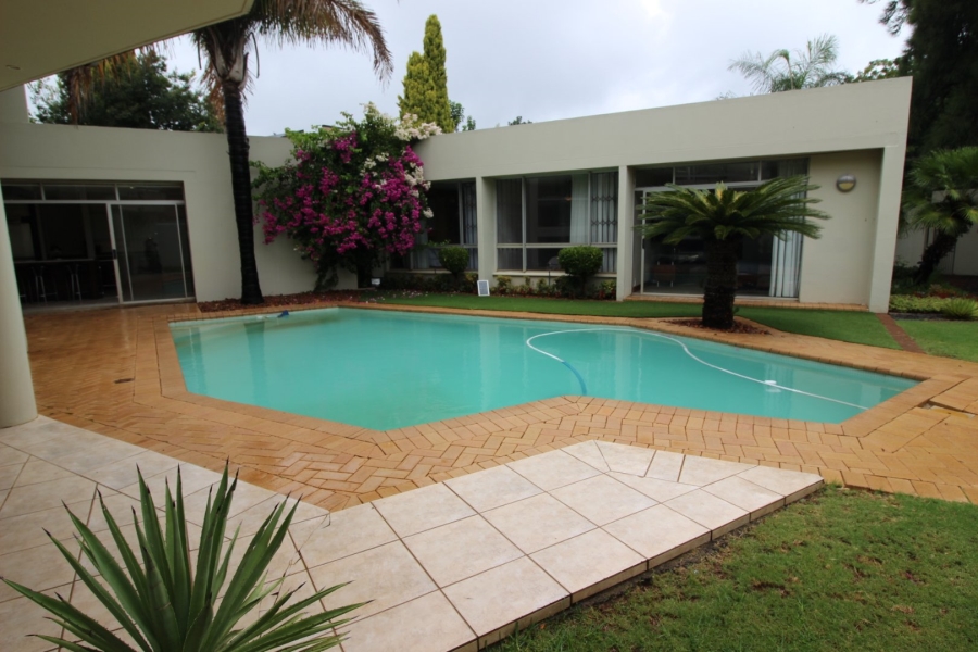 4 Bedroom Property for Sale in Heuwelsig Free State